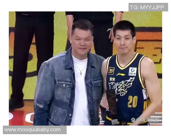 任骏飞：从青涩新星到篮球场上的领军人物之路与成长故事